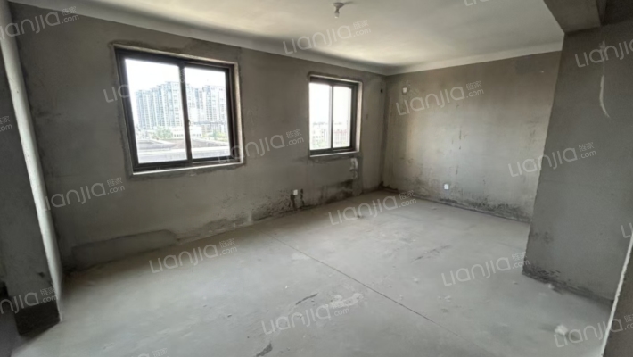 中钰翡翠天境二手房实景图