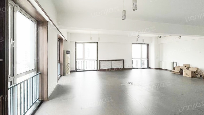 三水现代SOHO城二手房实景图