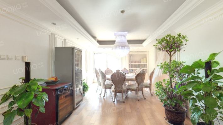 金舆东华二手房实景图