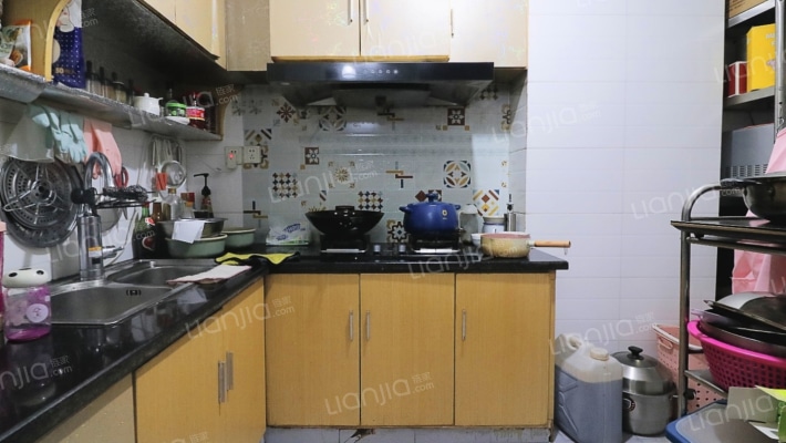 三江新区 临港 精装两房出售 家具家电齐全 拎包入住-厨房