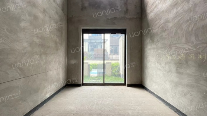 荣盛华府别墅区二手房实景图