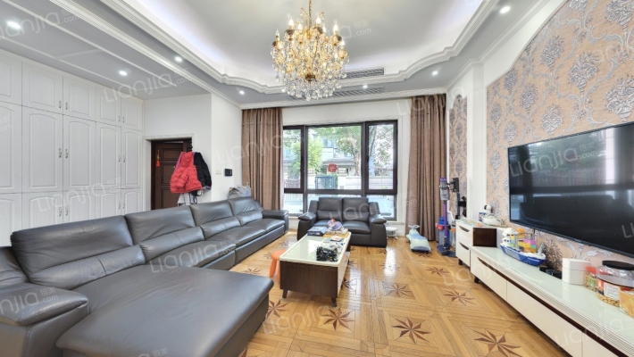 海上湾华庭樱园别墅二手房实景图