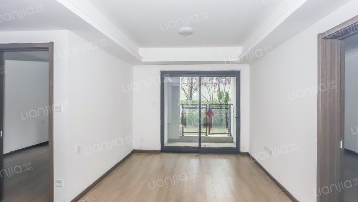 万科四季都会微澜二手房实景图