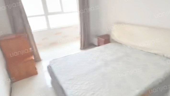 水岸花城，一线河景美宅，标准现房，即买即住-卧室A