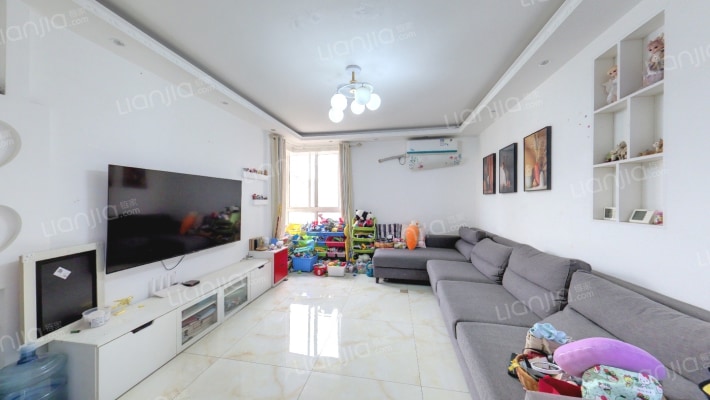 水岸东方三期二手房实景图