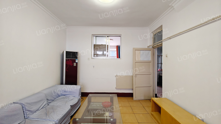 市粮库宿舍二手房实景图