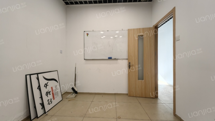 珊瑚海广场二手房实景图