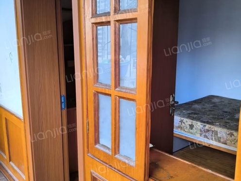 合租·宇豪小居 3居室 东卧