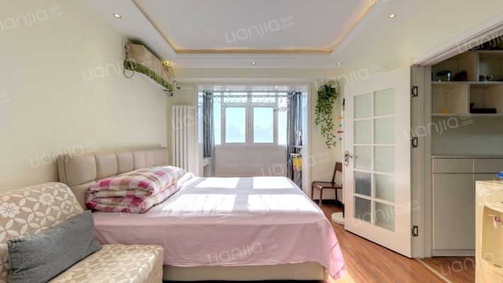 静安东里二手房实景图