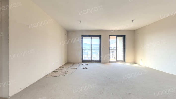 湖悦天境二手房实景图