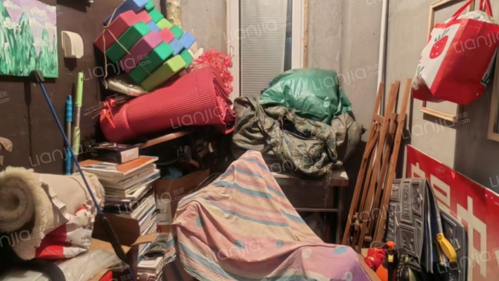 三利中和城大三居明厨明卫，采光好位置好，门口838站-淋浴间