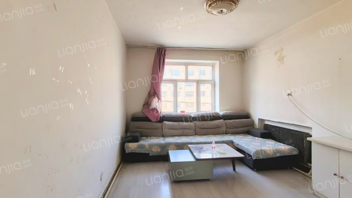 供销联社家属楼二手房实景图