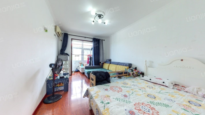 龙水路22号院二手房实景图