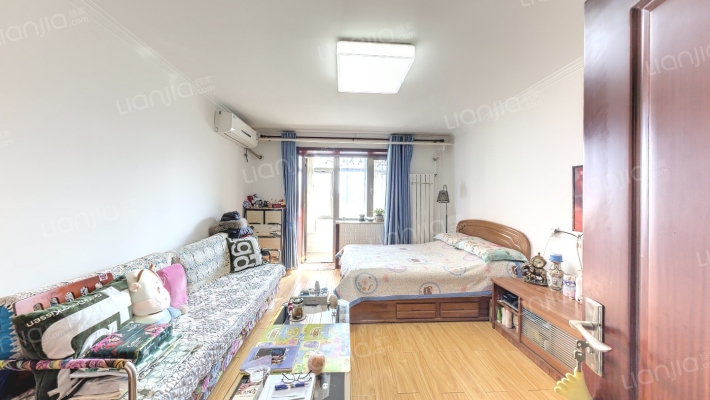 月坛西街东里22号院二手房实景图