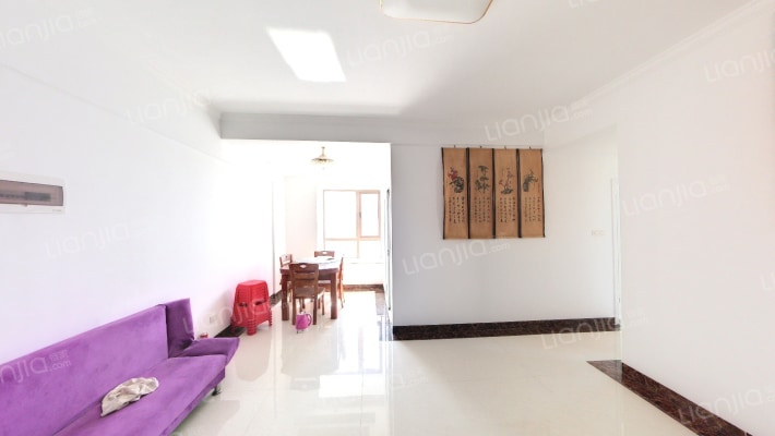 中兴金海湾二手房实景图