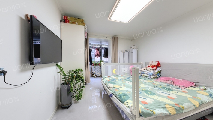 西安交大口腔医院住宅小区二手房实景图