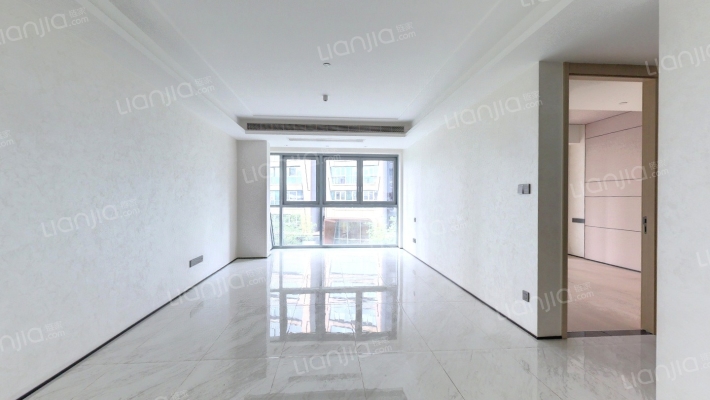 国浩18T二手房实景图