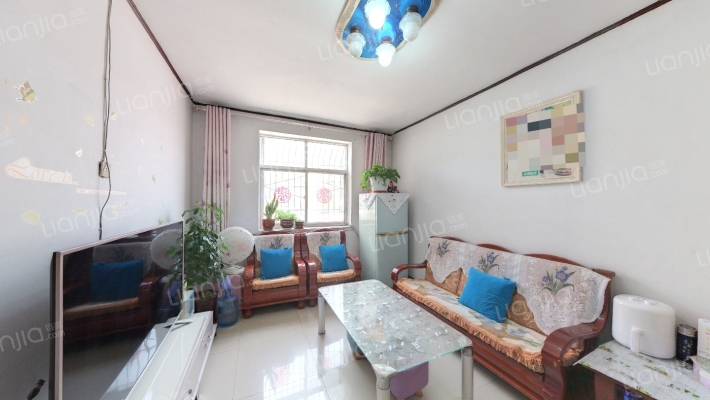 子弟学校家属楼二手房实景图