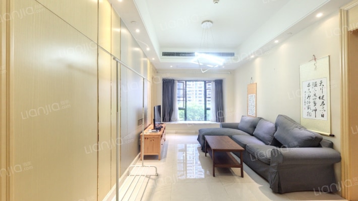 保利天悦公寓二手房实景图