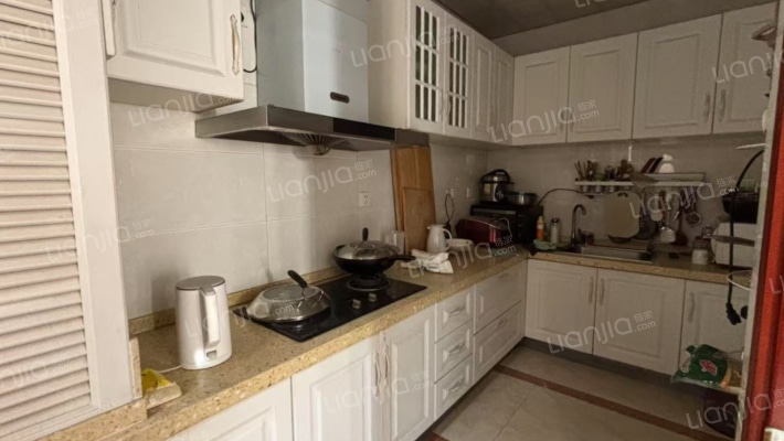 京都颐和城爱丁堡别墅区 万亩大盘 管家式服务-厨房