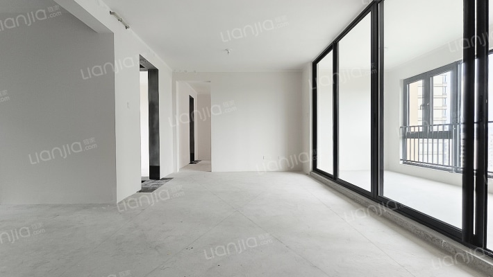江与湖二手房实景图