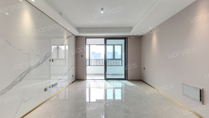 兴港和昌湖畔云栖二手房实景图