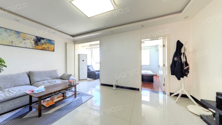 城子西七棵树90号院二手房实景图