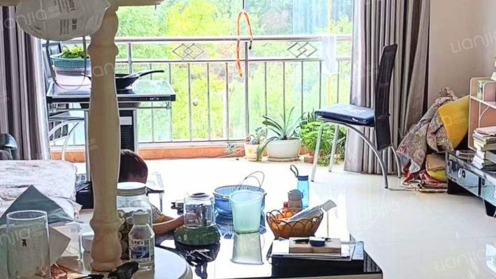 温泉佳苑二手房实景图