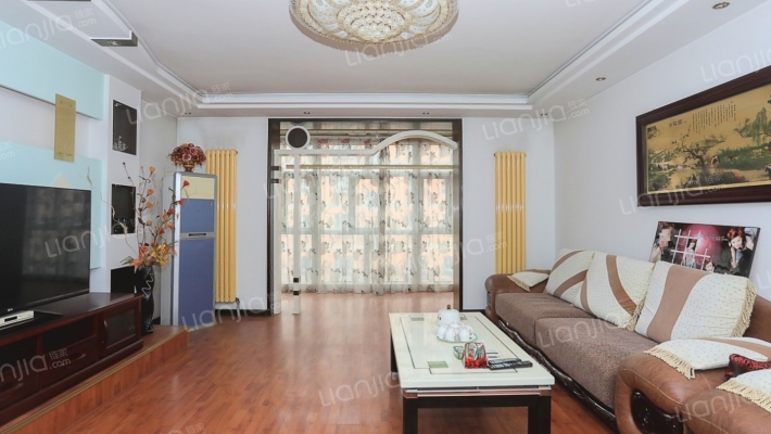 先锋住宅小区二手房实景图