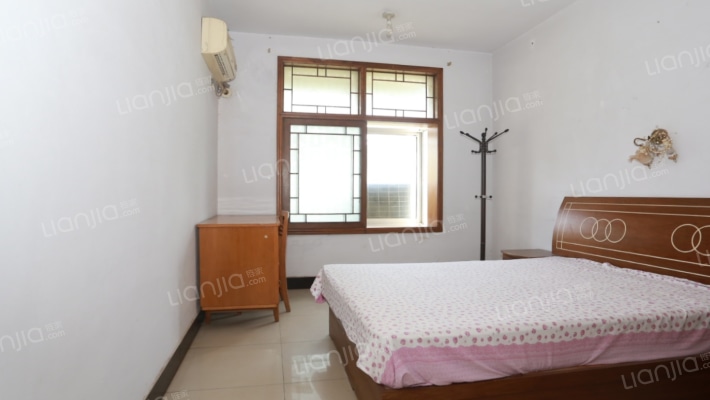 名仕花园二手房实景图