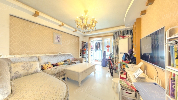 鸿仁名居二手房实景图