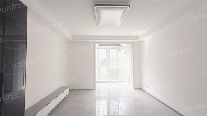 金地华府二手房实景图