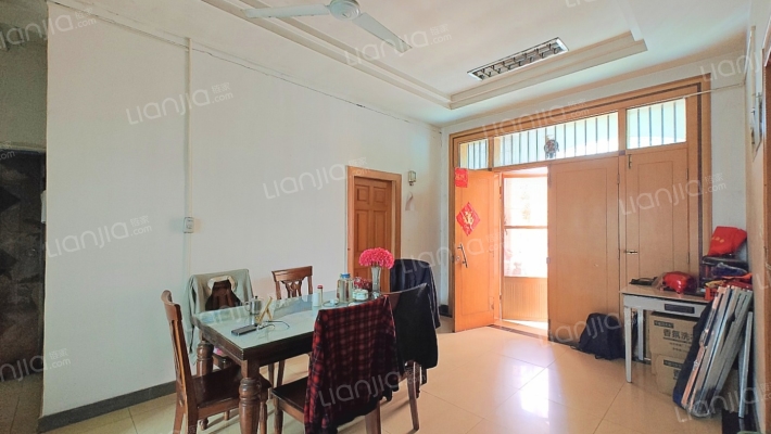 盛村二手房实景图