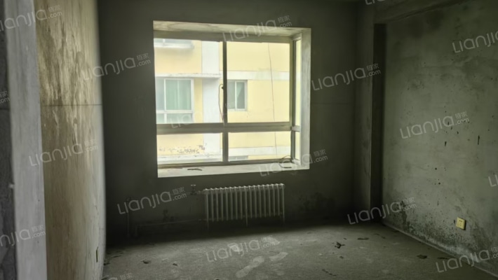 鼓楼新城 6室2厅 南 北-卧室C