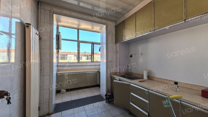 金税小区三居双卫大三居南北通透-厨房