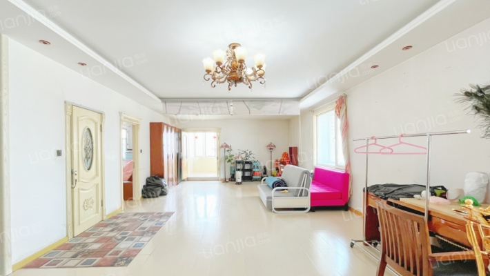 马迭尔大厦二手房实景图