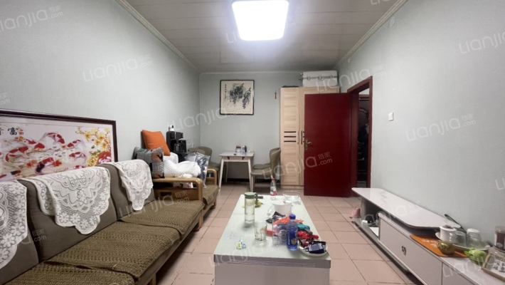 范阳路 铁道部建厂局 中间楼层 全阳两居-客厅