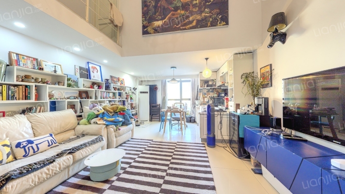 天鹅湾北区二手房实景图