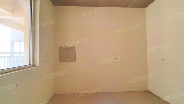 急售南北向小三居，毛坯，价格美丽-卧室B