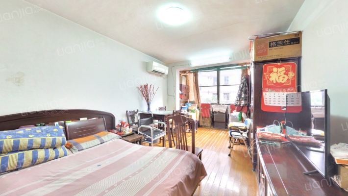 新泾路120弄二手房实景图