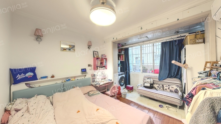 惠华新村A区1-71号二手房实景图