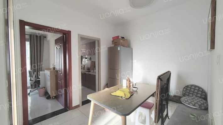 中医院 德信公园旁 两居室 业主诚意出售-餐厅