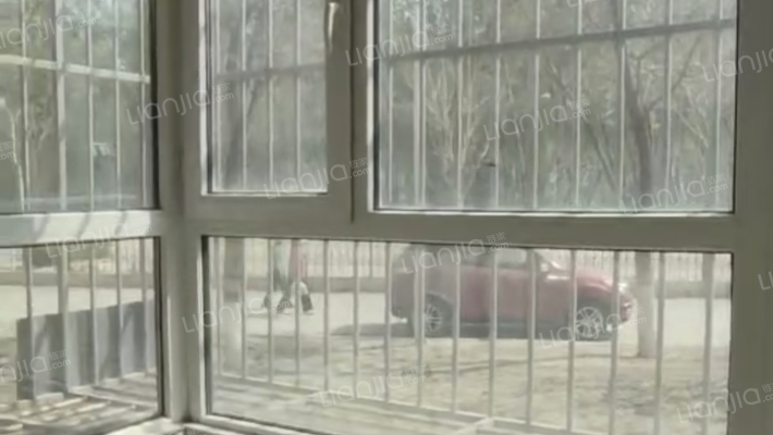 水岸花城，好房源，环静好，交通便利。-阳台