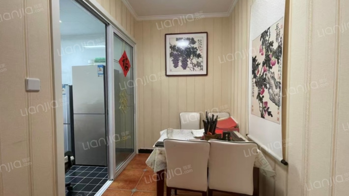 物探家70年大产权    好户型-餐厅