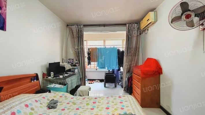 房子是中间楼层，采光好，精装修，看房方便。-卧室A