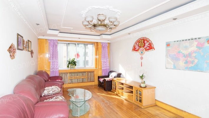 表公司大院二手房实景图