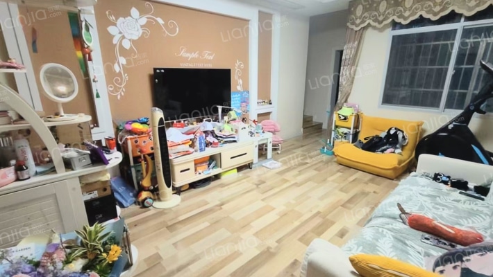 八一路30号小区二手房实景图