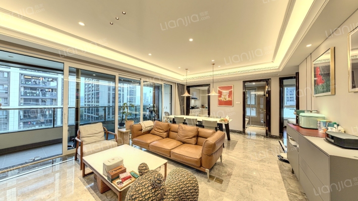 上品华庭二手房实景图