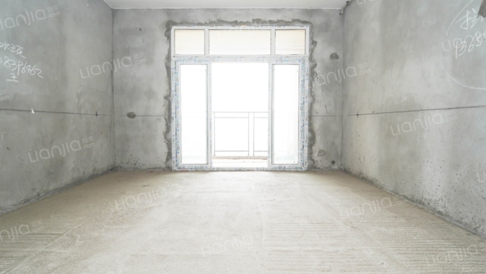 奥园誉峯二手房实景图