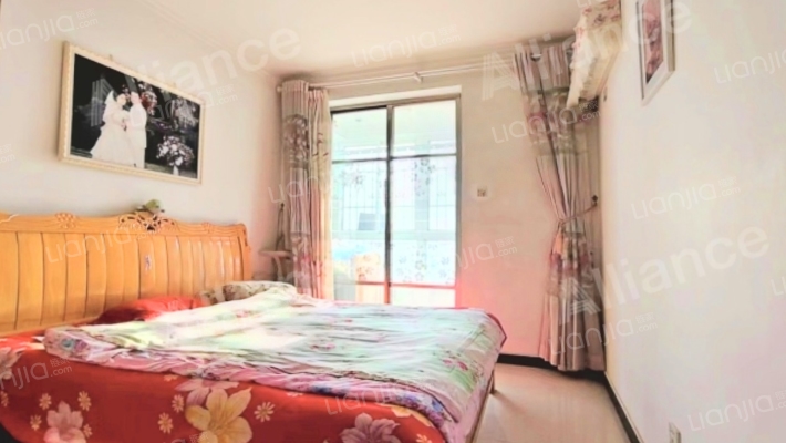 东西向正规两居室，精装修，好楼层，拎包入住-卧室A